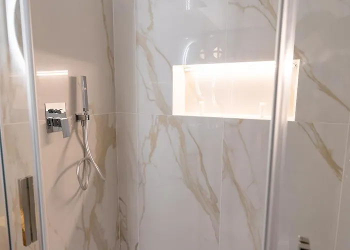 Appartement At Six - New Designer In The Center! Rome